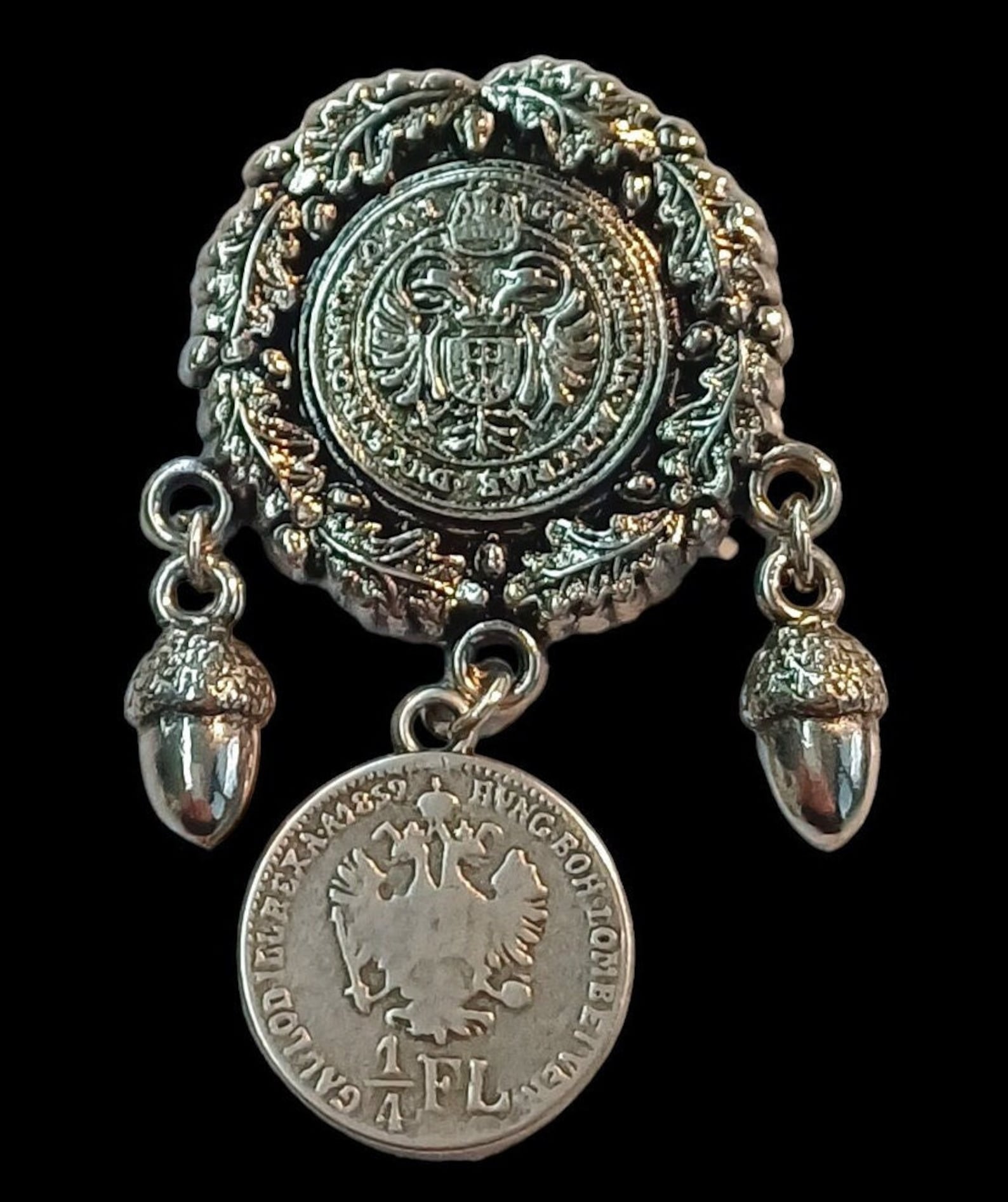 1x Dirndl pendant traditional costume brooch, traditional costume, charivari, coin antique silver-colored, Oktoberfest, hunting