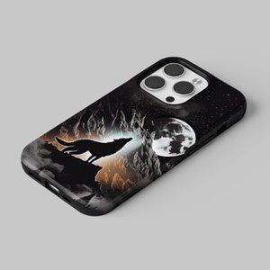 Wolf Howling Phone Case Wolf Aesthetic Cover fit for iPhone 17 Pro Max, 16e, 15, 14, 12 & Samsung S25 Ultra, S24 FE, A56, Pixel 10 XL, 9a, 8