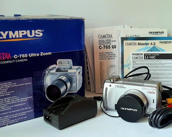 Olympus CAMEDIA C-765 Ultra Zoom 4.0MP Digital Camera - Silver