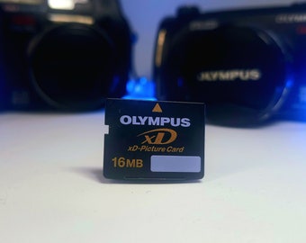 Tarjeta fotográfica Olympus XD estándar de 16 MB. Memoria para cámaras Olympus Fujifilm