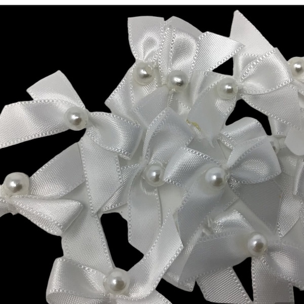 10 x mini satin bow white with pearl