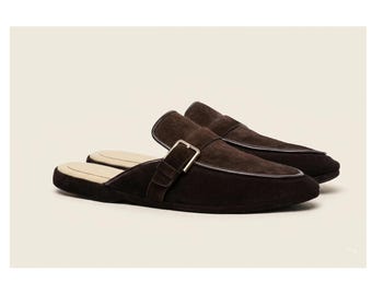 Mules de ante marrón oscuro para hombre con hebilla – Sandalias tipo mocasín de cuero hechas a mano