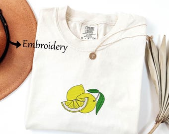 Embroidered Tshirts, Comfort Colors Shirts, Shirts With Embroidered Lemon, Gifts For Friends, Shirts For Summer, Aesthetic Shirts