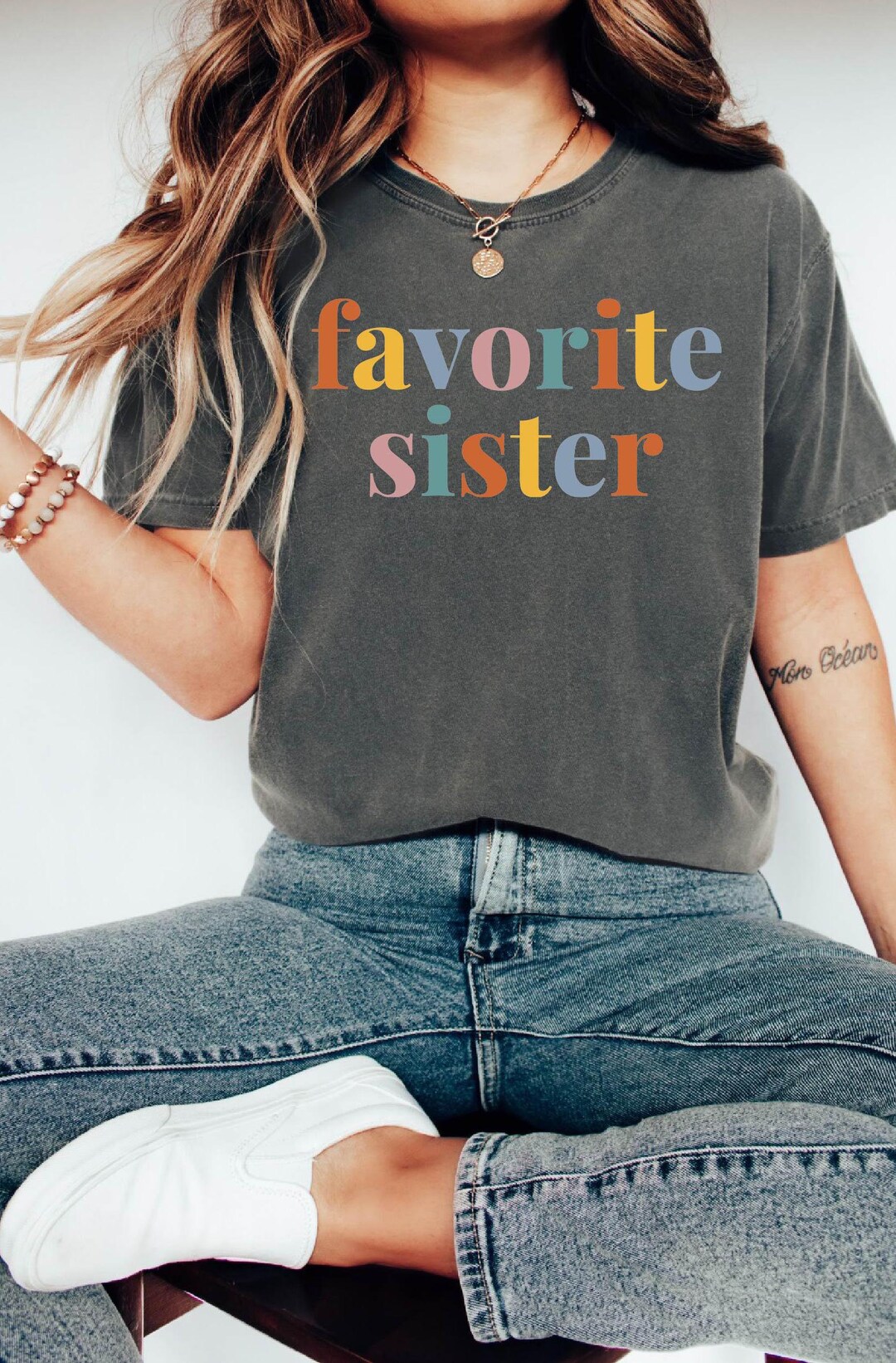 Favorite Sister Tee white