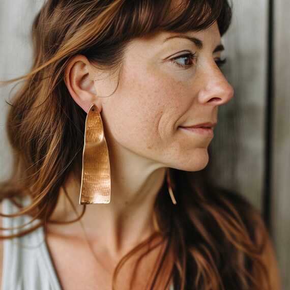 Unique Copper Earrings Making a Statement - image 1