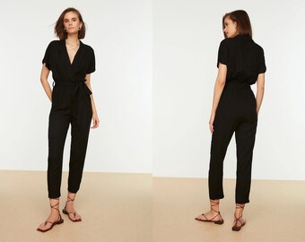 Lässiger kurzer Overall für Damen, einfarbig, kurzärmeliger Overall