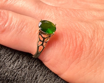 Vintage 10K Solid Yellow Gold Natural Chrome Diopside Butterfly Ring - Size 6.5