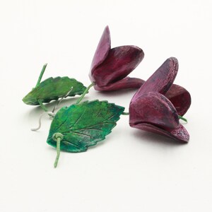 Orecchini "Zafferano " , violetto verde giallo , orecchini leggeri, orecchini estivi, ,orecchini pendenti,orecchini di cartapesta