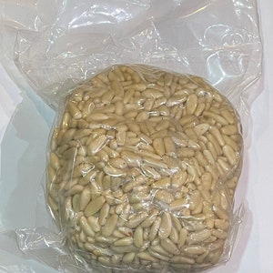 Lebanese Raw Pine Nuts -Premium Quality and Freshness صنوبر لبناني IMPORTED 500g (1.1 lbs.)