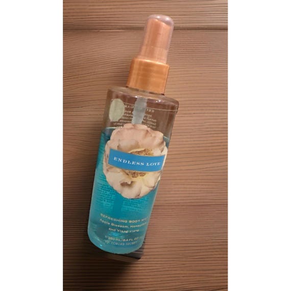 Victoria's Secret ENDLESS LOVE Refreshing Body Mist Splash 8.4 Oz