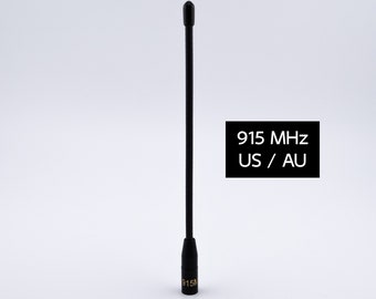 Pode incluir: Uma antena preta de 915 MHz para frequências dos EUA e Austrália. A antena tem aproximadamente 25 cm de comprimento e uma ponta preta.