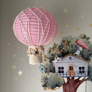 Macrame Hot Air Balloon Night Light: Travel Theme Nursery Decor