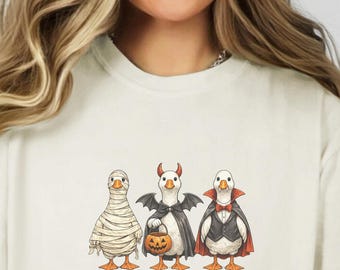 Comfort Colors Spooky Goose Halloween Shirt, Halloween Costume Geese Trio Crewneck Sweatshirt, Funny Birdwatchers Trick or Treat Spooky