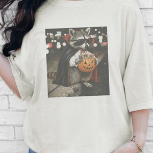 Comfort Colors Dracula Raccoon Shirt, Funny Vampire Halloween Tee, Spooky Fall Creature Shirt, Trick or Treat Party Gift Idea, Vampire Cloak