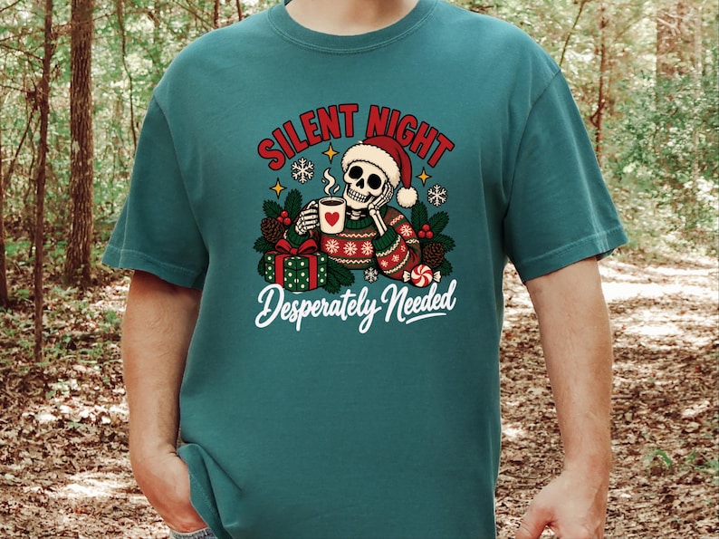 Funny Christmas Sweatshirt, Skeleton Santa Shirt, Sarcastic Holiday Gift, Silent Night Desperately Needed, Tired Mom Shirt, Creepmas Tee imagen 1