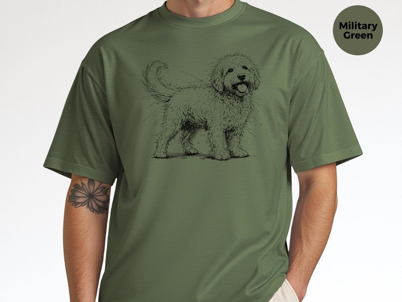 Maglietta con disegno di Goldendoodle, Mamma e papà di Goldendoodle, Abbigliamento per amanti degli animali immagine 1