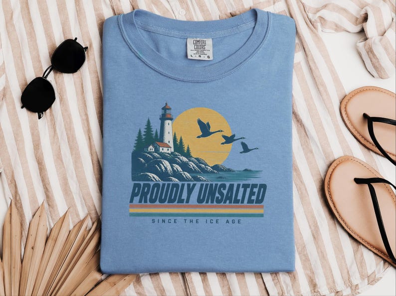 Great Lakes Shirt, Proudly Unsalted Lake Tee, Vintage Retro Pride, Mid West Style Shirt, Lighthouse Gift, Canada Lake Shirt, Lake Life Gift Bild 5