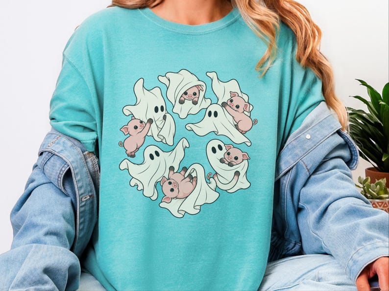 Camiseta de fantasma, regalo para amantes de los cerdos, camiseta de fantasma de Halloween, camiseta de temporada espeluznante, camiseta con estampado de cerdo, camiseta de animales de granja imagen 1