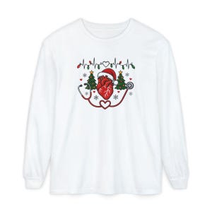 Christmas Nurse Shirt, Cardiac Nurse Christmas Gift, Cardiology Nurse Tee, Heart Anatomy Shirt, Telemetry Tech Shirt, Festive Nurse Top imagen 14