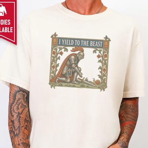 Medieval Knight Shirt, Weird Medieval Guy Tee, Ren Faire Shirt, History Buff Gift, Funny Medieval Humor Tee immagine 4