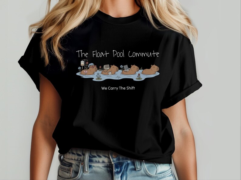 T-shirt voor verpleegkundigen in het drijfbad, grappig T-shirt voor verpleegkundigen met drijfbadthema, Capybara Comfort Colors, cadeau voor medisch personeel in de nachtdienst, Capybara-shirt afbeelding 4