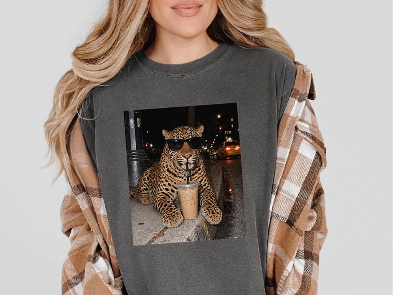 Leopardkaffe, kaffeälskare, rolig djurtröja, vildkatt bild 6
