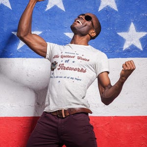 United States of Fireworks 4th of July Shirt - Patriotic American Flag Tee, Red White and Blue Independence Day Celebration Outfit for afbeelding 9
