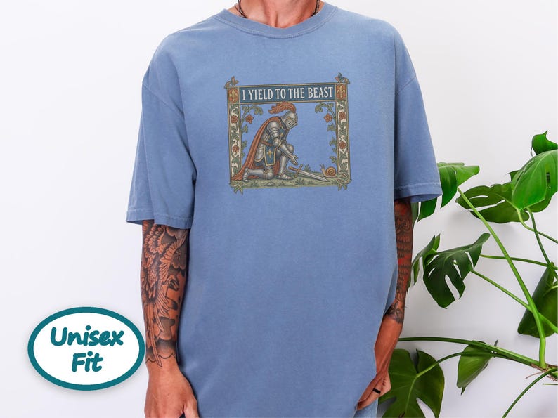 Medieval Knight Shirt, Weird Medieval Guy Tee, Ren Faire Shirt, History Buff Gift, Funny Medieval Humor Tee immagine 6