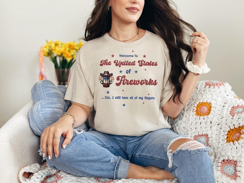United States of Fireworks 4th of July Shirt - Patriotic American Flag Tee, Red White and Blue Independence Day Celebration Outfit for afbeelding 4