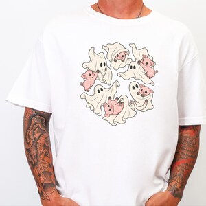 Camiseta de fantasma, regalo para amantes de los cerdos, camiseta de fantasma de Halloween, camiseta de temporada espeluznante, camiseta con estampado de cerdo, camiseta de animales de granja imagen 4