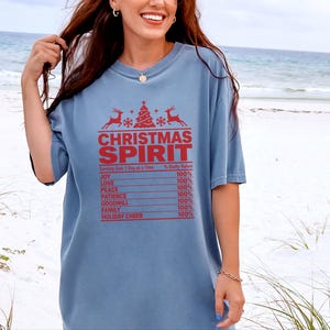 Camiseta com espírito natalino, camiseta com informações nutricionais para as festas de fim de ano, camiseta combinando para a família, camiseta divertida para festas de fim de ano, camiseta com espírito natalino imagem 11
