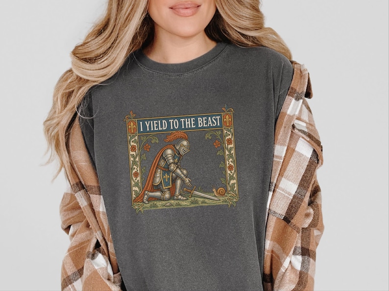 Medieval Knight Shirt, Weird Medieval Guy Tee, Ren Faire Shirt, History Buff Gift, Funny Medieval Humor Tee immagine 1