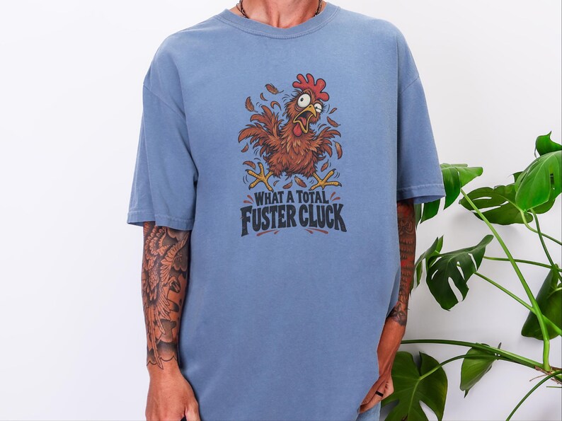 Camiseta divertida de gallinas, regalo para criadores de gallinas, camiseta sarcástica de granja, ¡Qué cacareo tan total!, camiseta divertida de aves de corral, regalo para la loca de las gallinas imagen 7