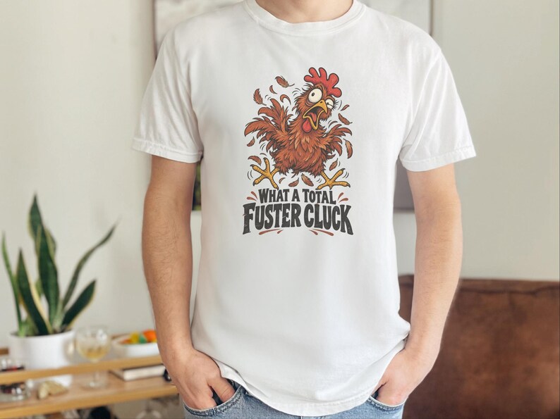 Camiseta divertida de gallinas, regalo para criadores de gallinas, camiseta sarcástica de granja, ¡Qué cacareo tan total!, camiseta divertida de aves de corral, regalo para la loca de las gallinas imagen 8