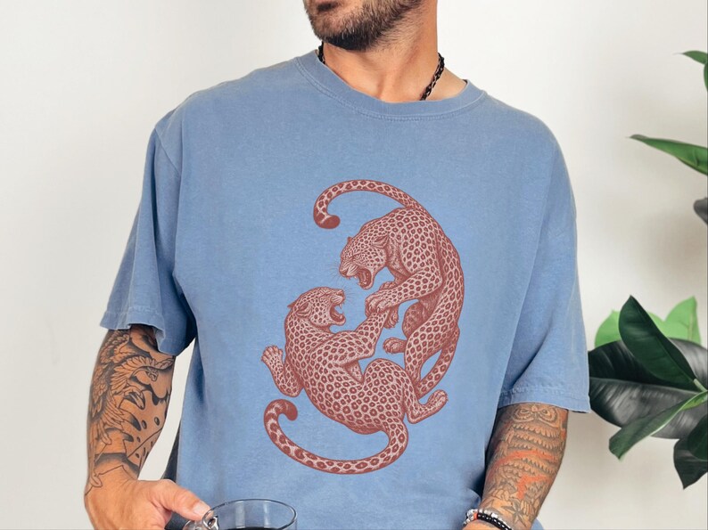 Comfort Colors Vintage Leopard Sweatshirt | Traditional Tattoo Flash Sweatshirt | Linocut Rainforest Wilderness T-Shirt, Retro Leopard Shirt image 2