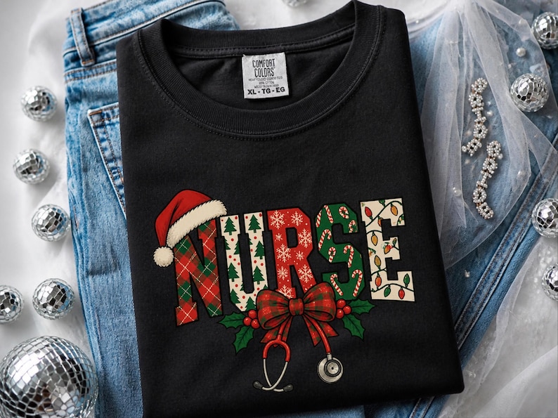 Christmas Nurse Shirt, Festive Nurse Gift, Holiday Nurse Sweatshirt, Xmas Nurse Tee, Registered Nurse Holiday Top, Nurse Christmas Shirt imagen 1
