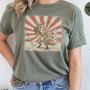 Photography Fox Shirt | Vintage Camera Animal Tee | Urban Photographer Art Gift, Fox Photographer, Vintage Camera Tee, Urban Fox Art image 10