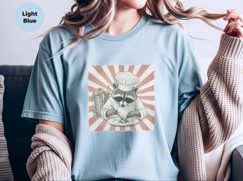 Funny Cooking Gift Tee, Culinary Humor Shirt, Raccoon Chef Shirt, Trash Panda Apparel, Cook Appreciation Gift afbeelding 4
