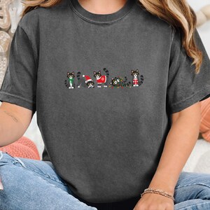 ホリデーキャットシャツ、タキシード猫好きへのギフト、クリスマスキティTシャツ、おもしろいお祝い猫スウェットシャツ、白黒猫オーナーシャツ 画像 3