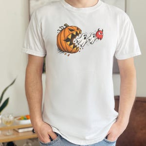 Camiseta de Pac-Man, regalo para gamers de Halloween, camiseta retro de arcade, camiseta de temporada espeluznante, camiseta de Pac-Man calabaza, top para fiesta de Halloween, regalo para gamers imagen 8