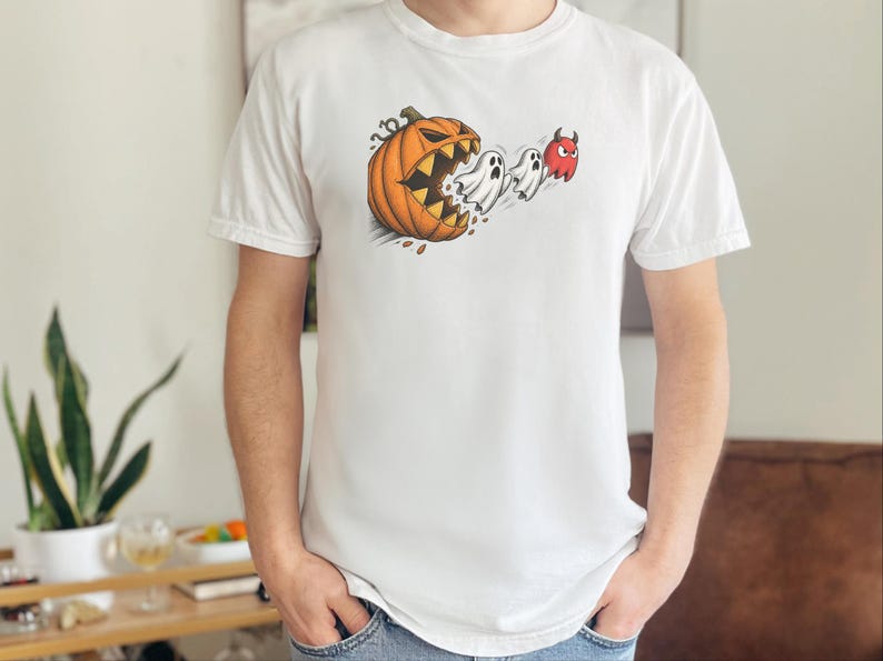 Camiseta de Pac-Man, regalo para gamers de Halloween, camiseta retro de arcade, camiseta de temporada espeluznante, camiseta de Pac-Man calabaza, top para fiesta de Halloween, regalo para gamers imagen 8