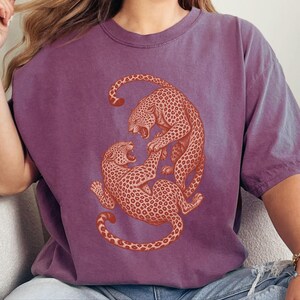 Comfort Colors Vintage Leopard Sweatshirt | Traditional Tattoo Flash Sweatshirt | Linocut Rainforest Wilderness T-Shirt, Retro Leopard Shirt image 6