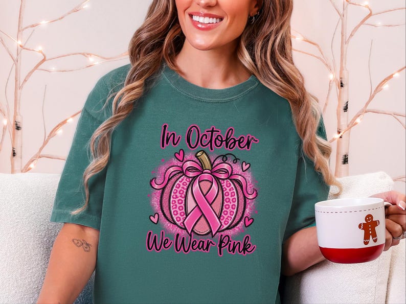 In oktober dragen we een roze shirt, een pompoencadeau ter bevordering van borstkankerbewustzijn, een roze lint-herfstshirt, een hoodie met steunmotief en een shirt voor overlevenden. afbeelding 2