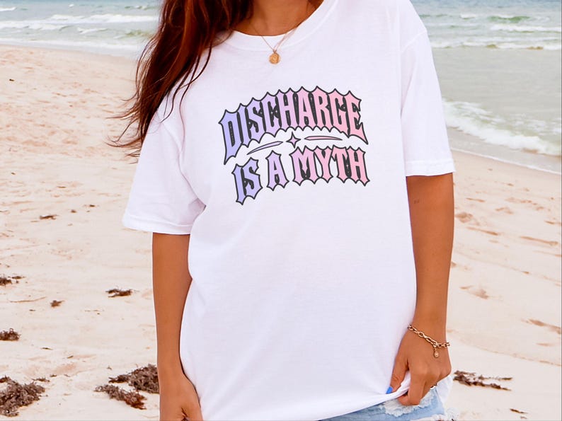 Frauenarzt-Shirt, Sarkastisches Hexen-T-Shirt, Humorvolles Geschenk für die Zeit nach der Geburt, Ausfluss ist ein Mythos, Gothic-Girl-Shirt Bild 9