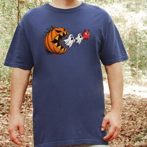 Camiseta de Pac-Man, regalo para gamers de Halloween, camiseta retro de arcade, camiseta de temporada espeluznante, camiseta de Pac-Man calabaza, top para fiesta de Halloween, regalo para gamers imagen 5