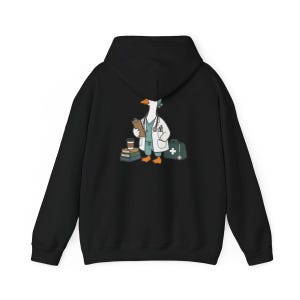 Camiseta Medical Goose, regalo para médicos, camiseta divertida para enfermeras, regalo para estudiantes de medicina, camiseta para trabajadores de la salud, regalo de graduación para médicos imagen 11