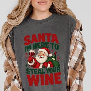 Camiseta Festa do Vinho, Design Retrô do Papai Noel, Presente de Natal com Vinho, Camiseta Divertida de Natal, Papai Noel, Vim Roubar Seu Vinho, Camiseta para Amantes de Vinho imagem 4