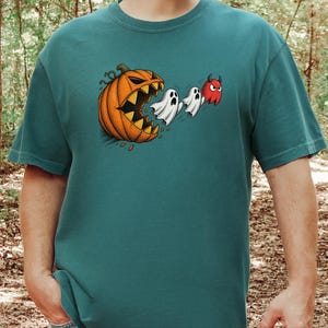 Camiseta de Pac-Man, regalo para gamers de Halloween, camiseta retro de arcade, camiseta de temporada espeluznante, camiseta de Pac-Man calabaza, top para fiesta de Halloween, regalo para gamers imagen 7