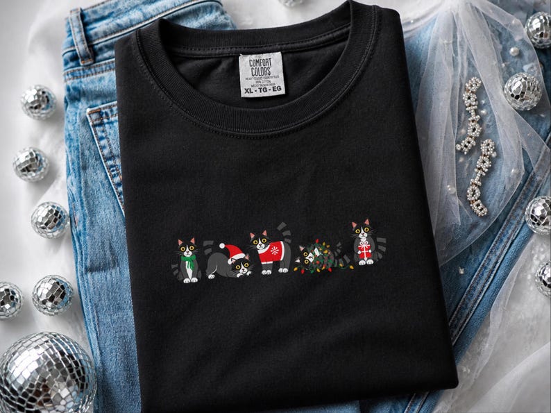 ホリデーキャットシャツ、タキシード猫好きへのギフト、クリスマスキティTシャツ、おもしろいお祝い猫スウェットシャツ、白黒猫オーナーシャツ 画像 9