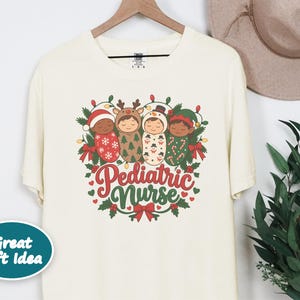 Christmas Pediatric Nurse Shirt, Peds Nurse Christmas Gift, Pediatric Nursing Tee, Nicu Nurse Xmas Top Bild 7